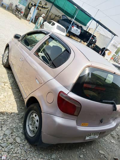 Toyota Vitz 2000