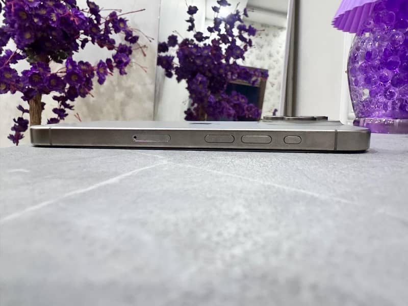 Apple iPhone 15 Pro 1