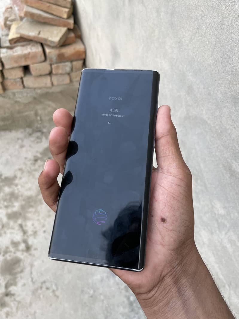 LG Wing 6