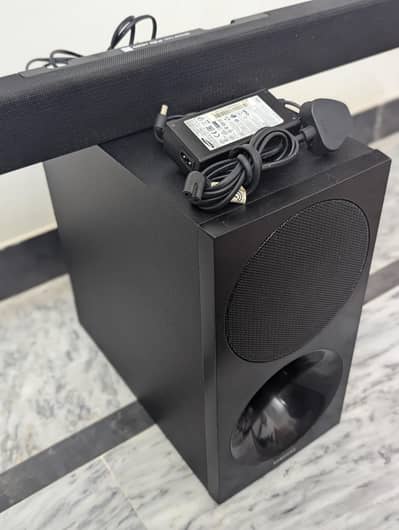 Samsung soundbar 2.1   (Bose Sony Samsung Yamaha Onkyo Denon Lg)