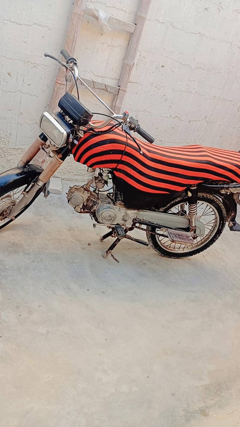 Unique 70 1