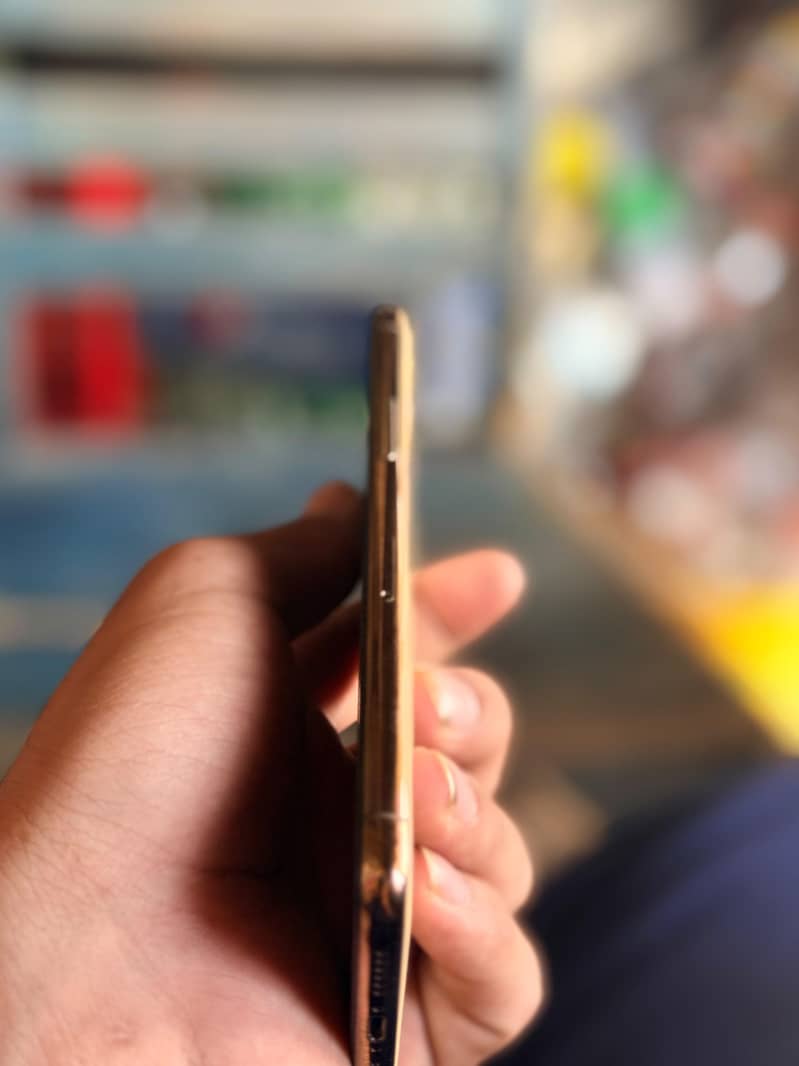 Apple iPhone 11 Pro 5