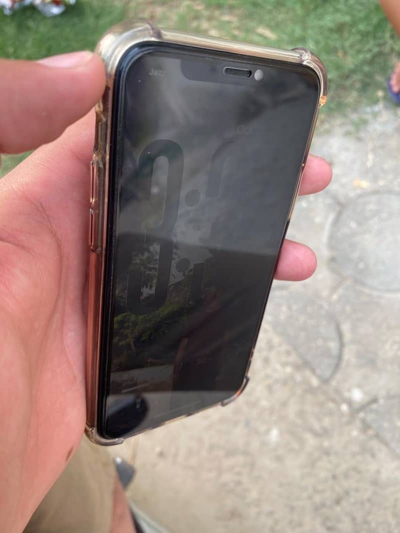 Apple iPhone 11 Pro 5