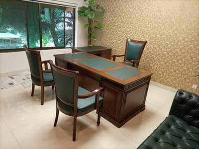 Luxurious Executive Office Table - Pure Solid Sheesham Wood