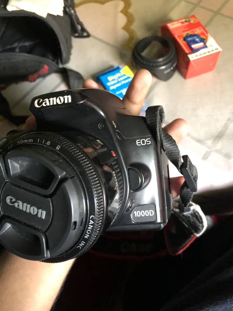 Canon 1000D Camera 2