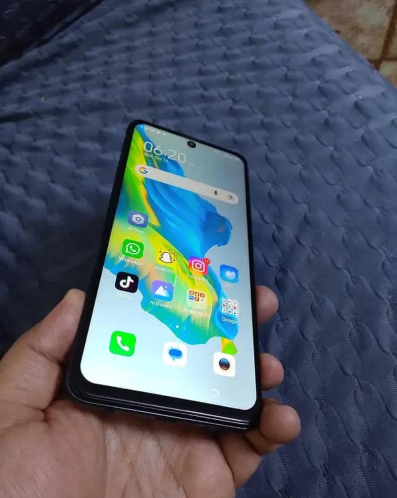 Tecno CAMON 18T 2