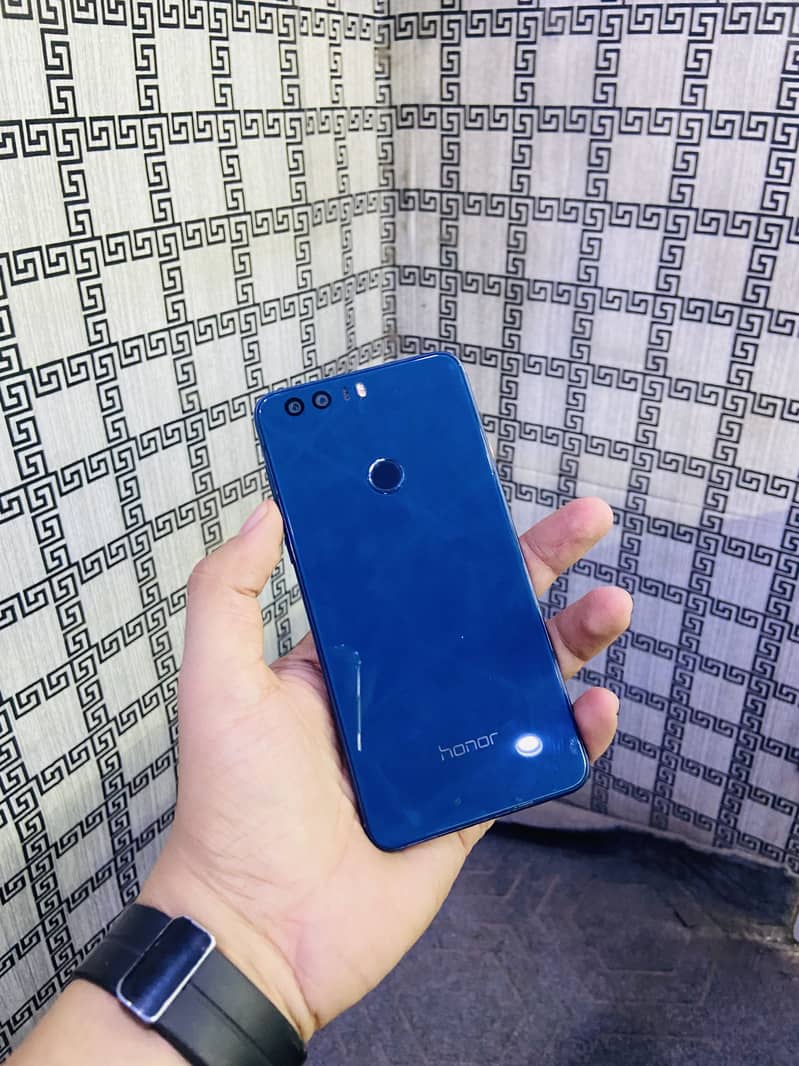 One plus N200 4