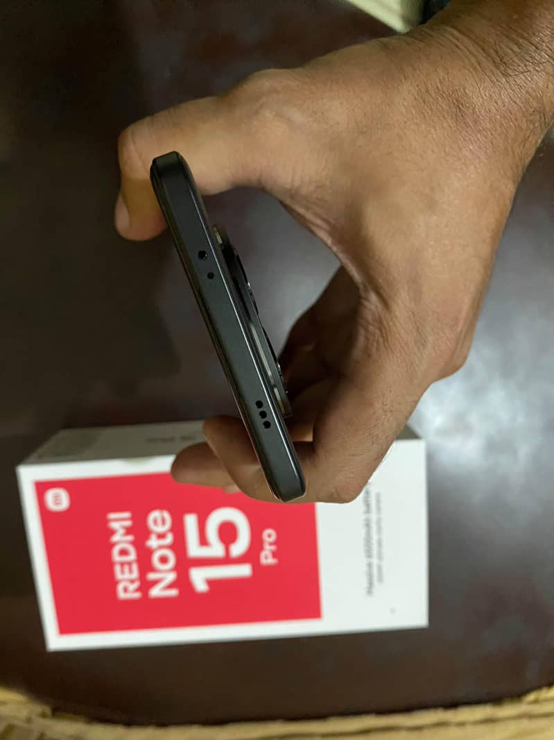 Xiaomi 15 Pro 3