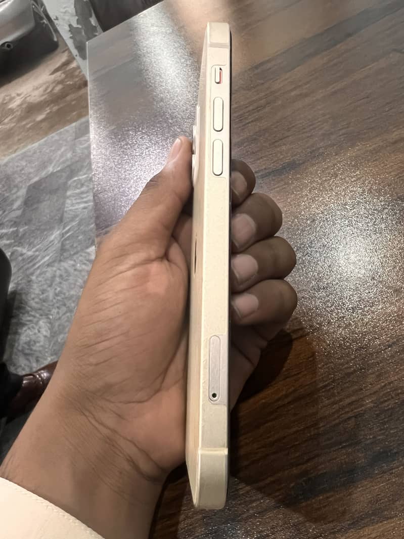 Apple iPhone 12 0