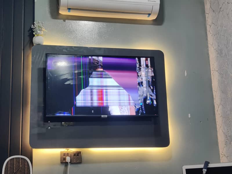 TCL smart led broken 3