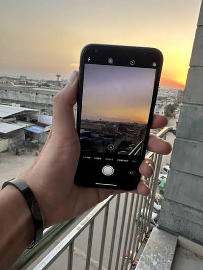 Apple iPhone X PTA APPROVED