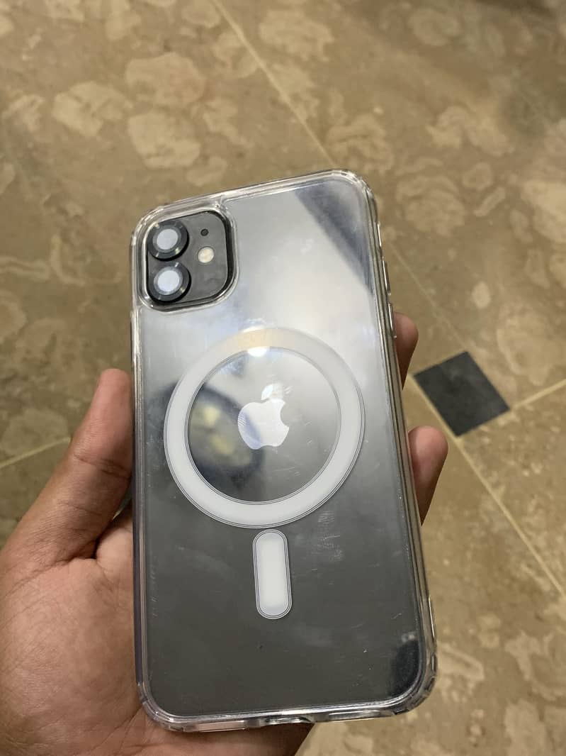 Apple iPhone 11 7