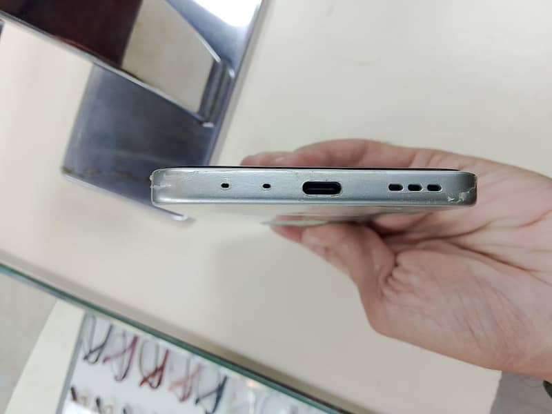 OPPO A5 Pro 3