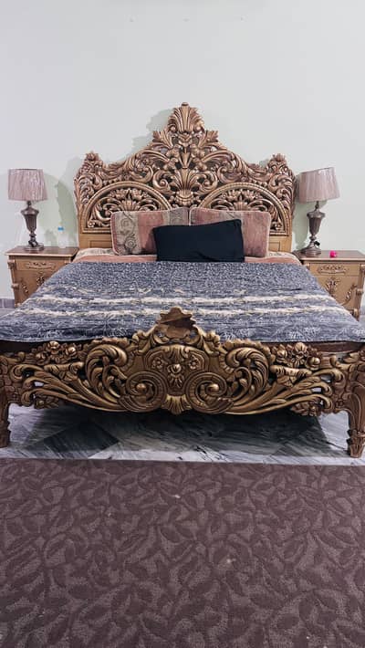 1 year used bed for sale