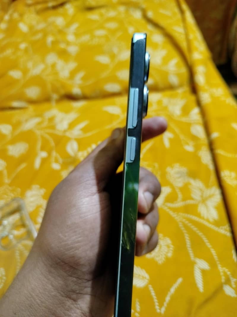 Xiaomi Redmi Note 13 4