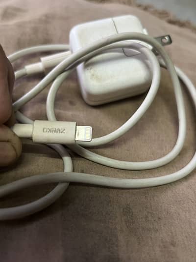 iPhone Original 10W Charger Urgent sale 03027137776