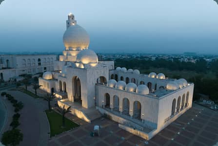 5 Marla Plot for Sale in M8-B2, Lake City Lahore | Prime Location