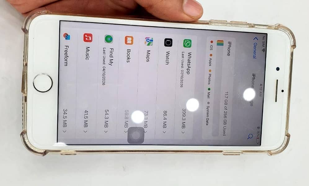 Apple iPhone 8 Plus 6