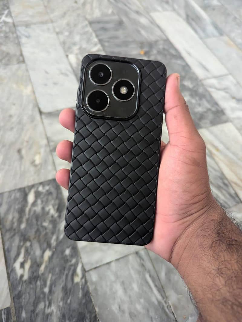 Tecno Spark 20 5