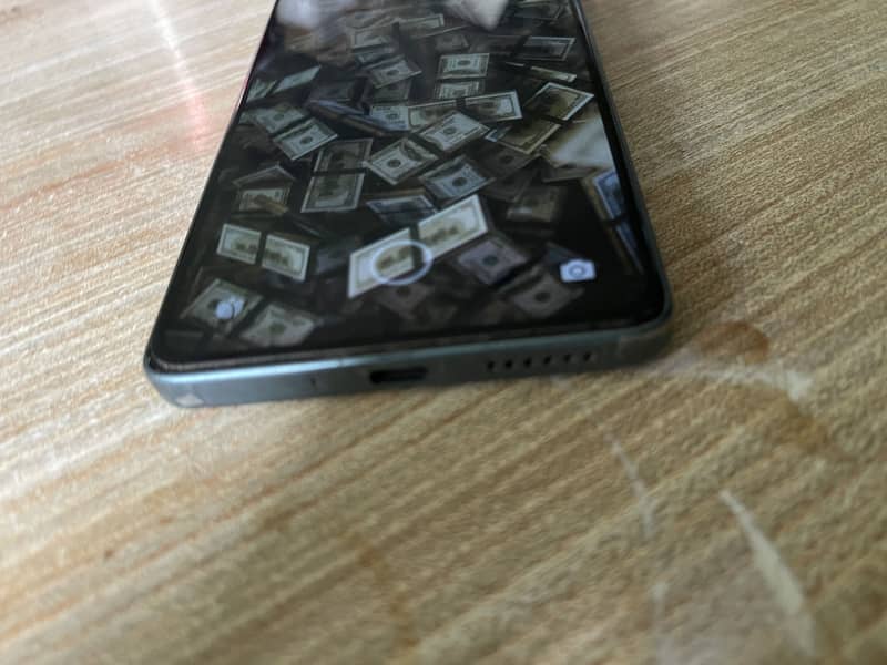Xiaomi Redmi Note 13 Pro 4