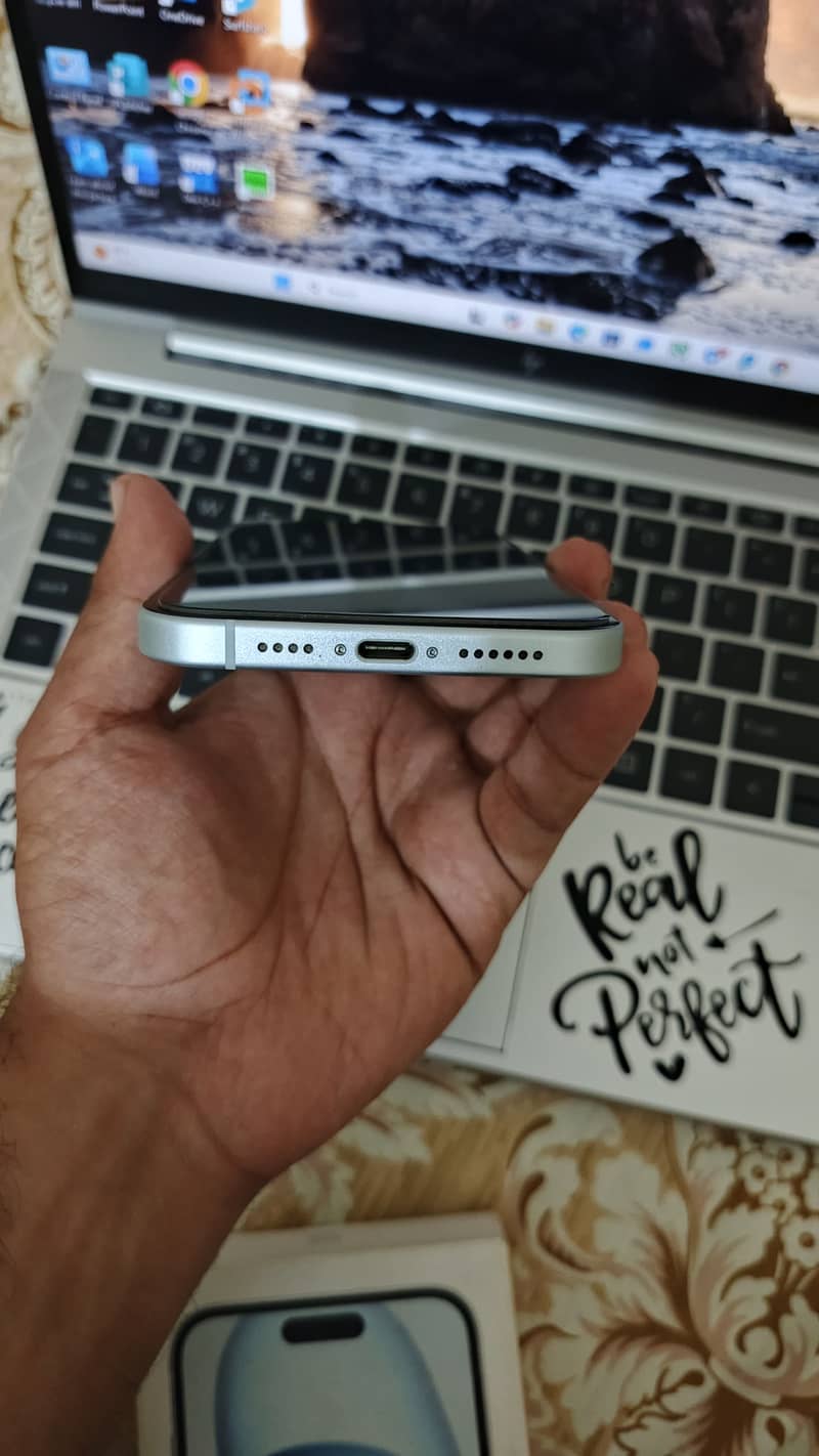 Apple iPhone 15 plus 0