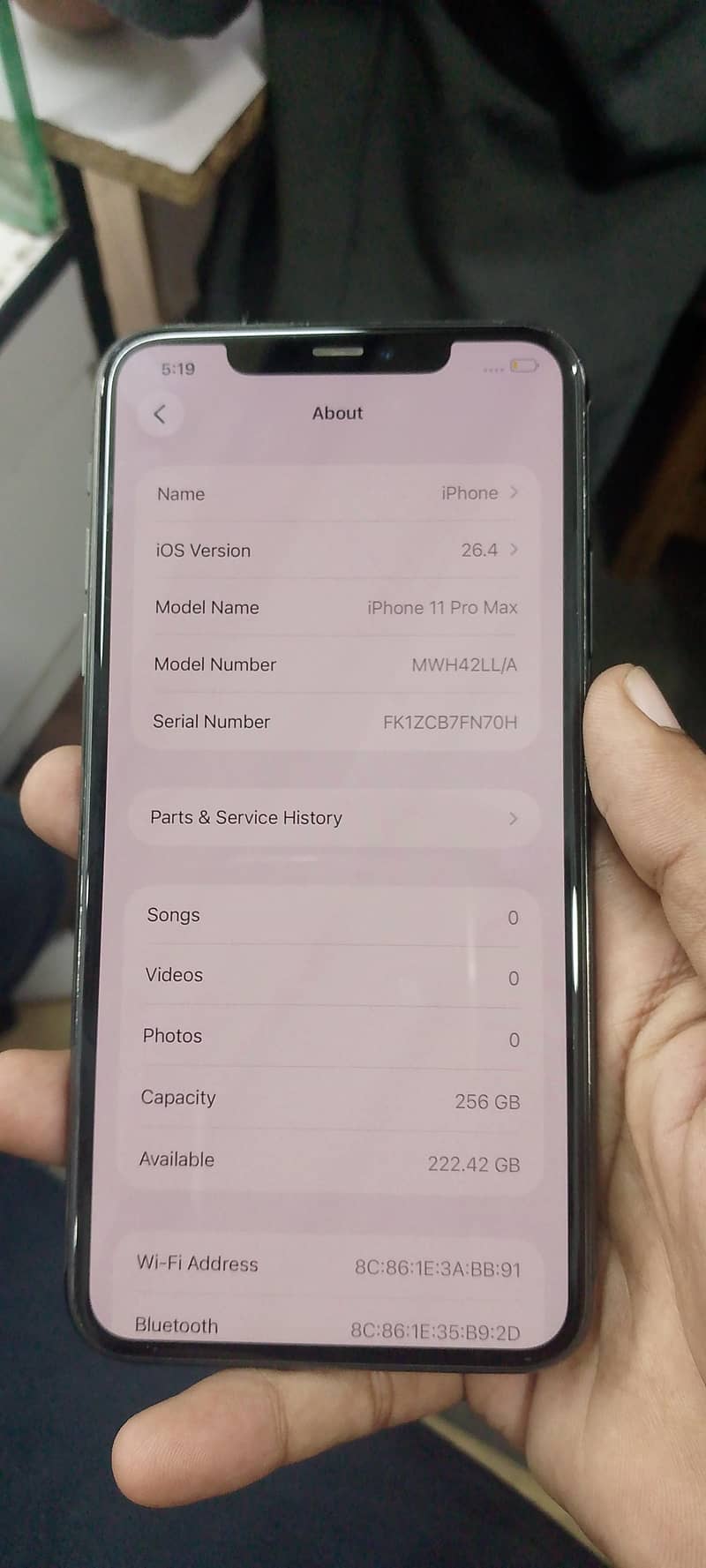 Apple iPhone 11 Pro Max 2