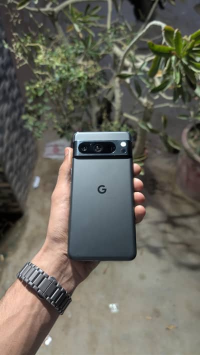 Google Pixel 8 Pro
