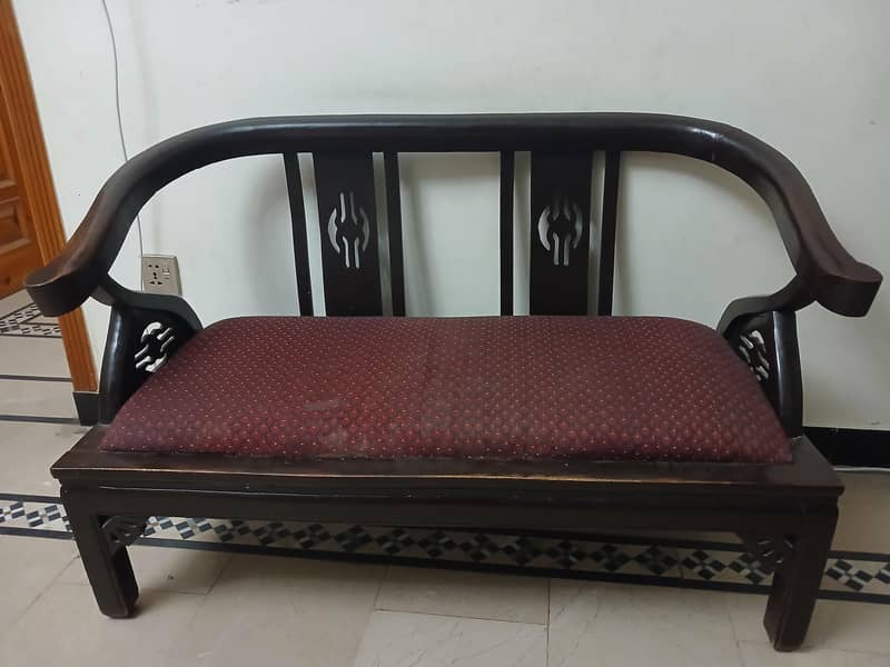 4 seater Sofa 1
