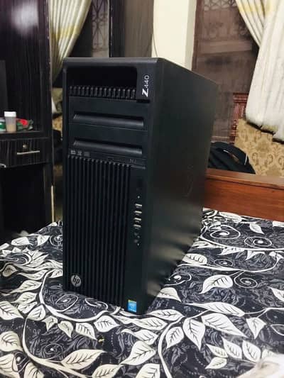 Hp Z440 Workstation PC Best for Gaming and Editing