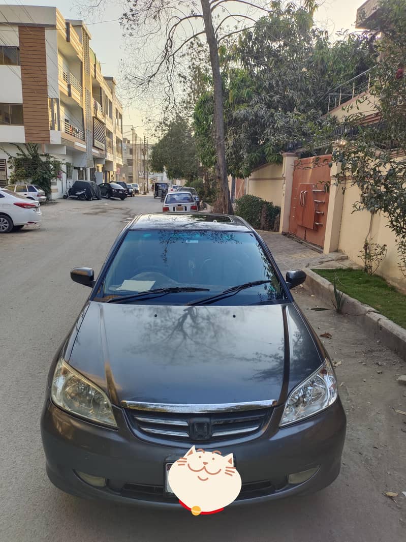 Civic 2005 full options well maintained automatic 1
