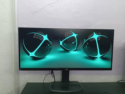 LG 34UB88-P 34” UltraWide QHD IPS Monito Professional Display