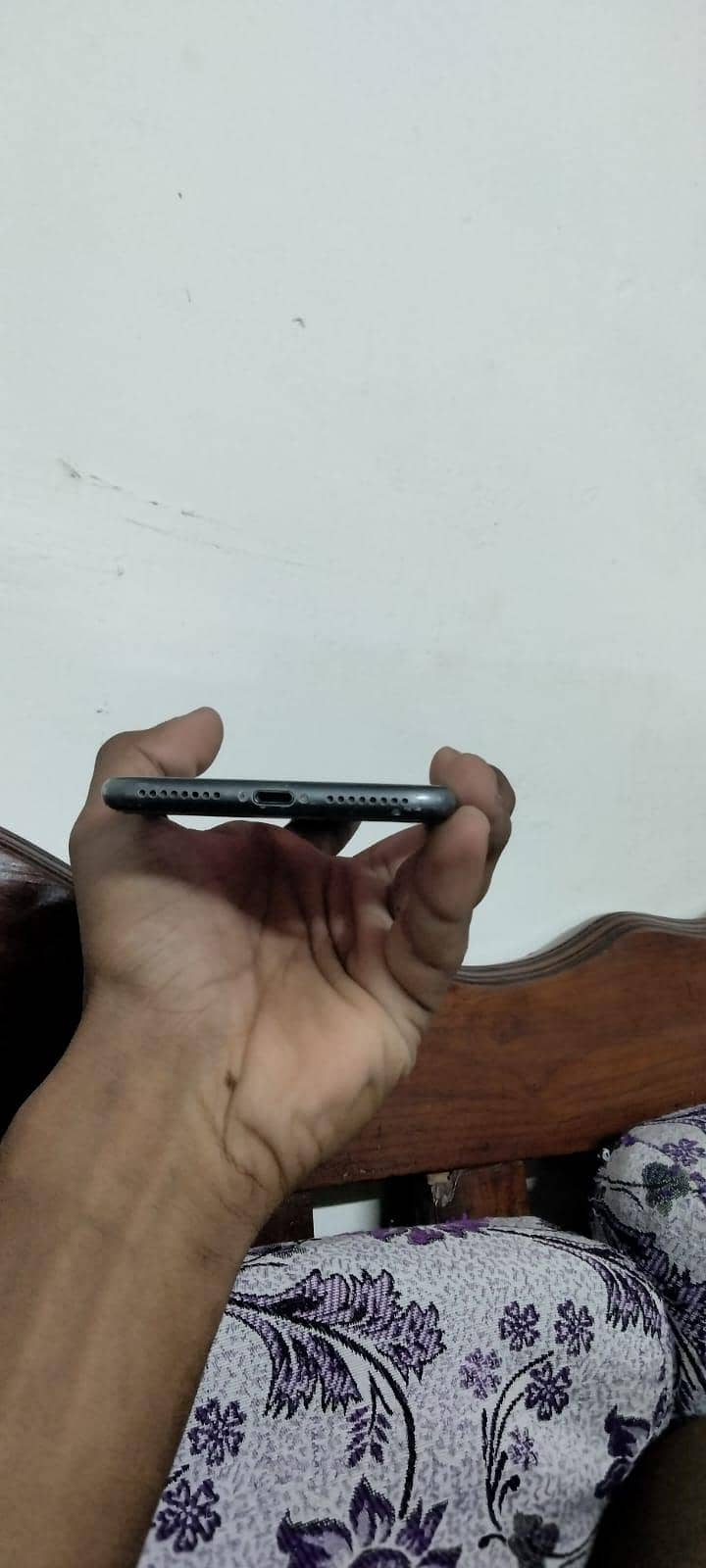 Apple iPhone 8 Plus 3