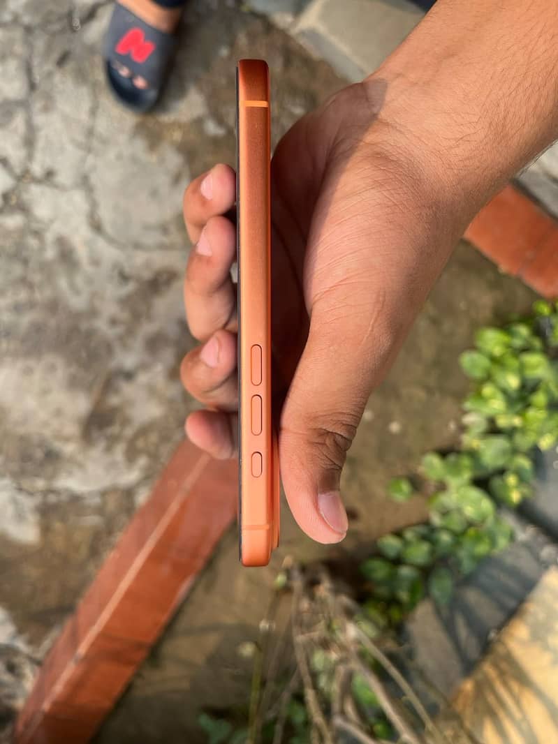 Apple iPhone 17 Pro 6