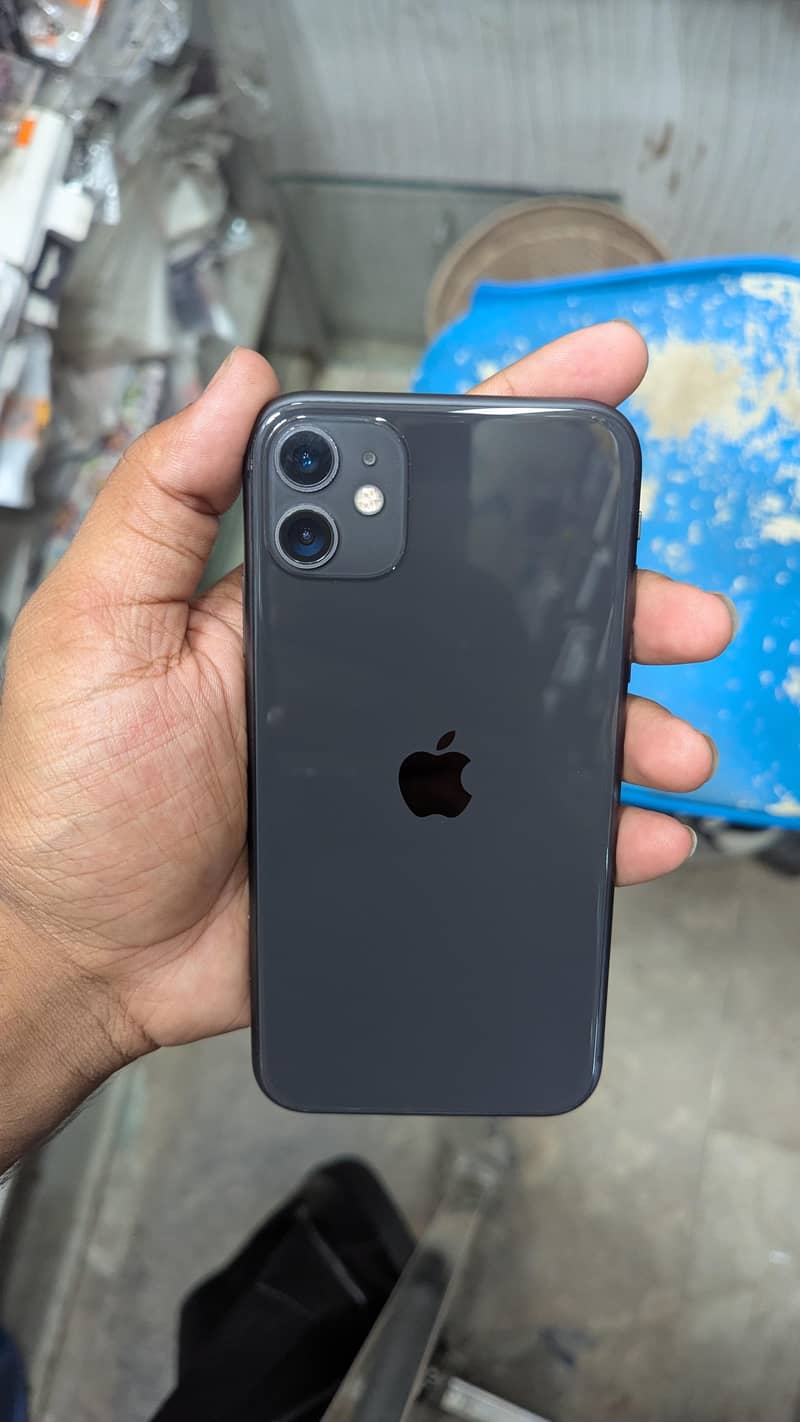 Apple iPhone 11 0