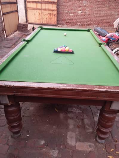 snooker table