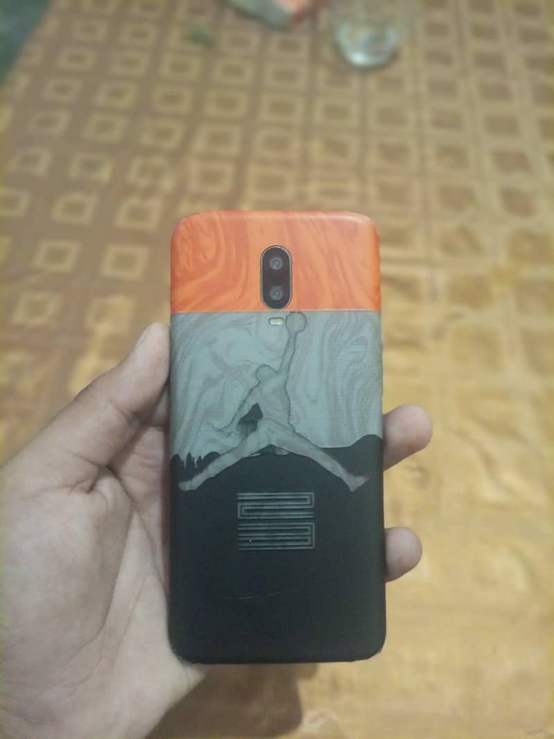 One Plus 6T 1