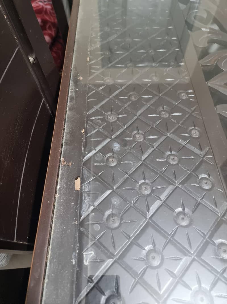 Dining table condition 6 / 10 2