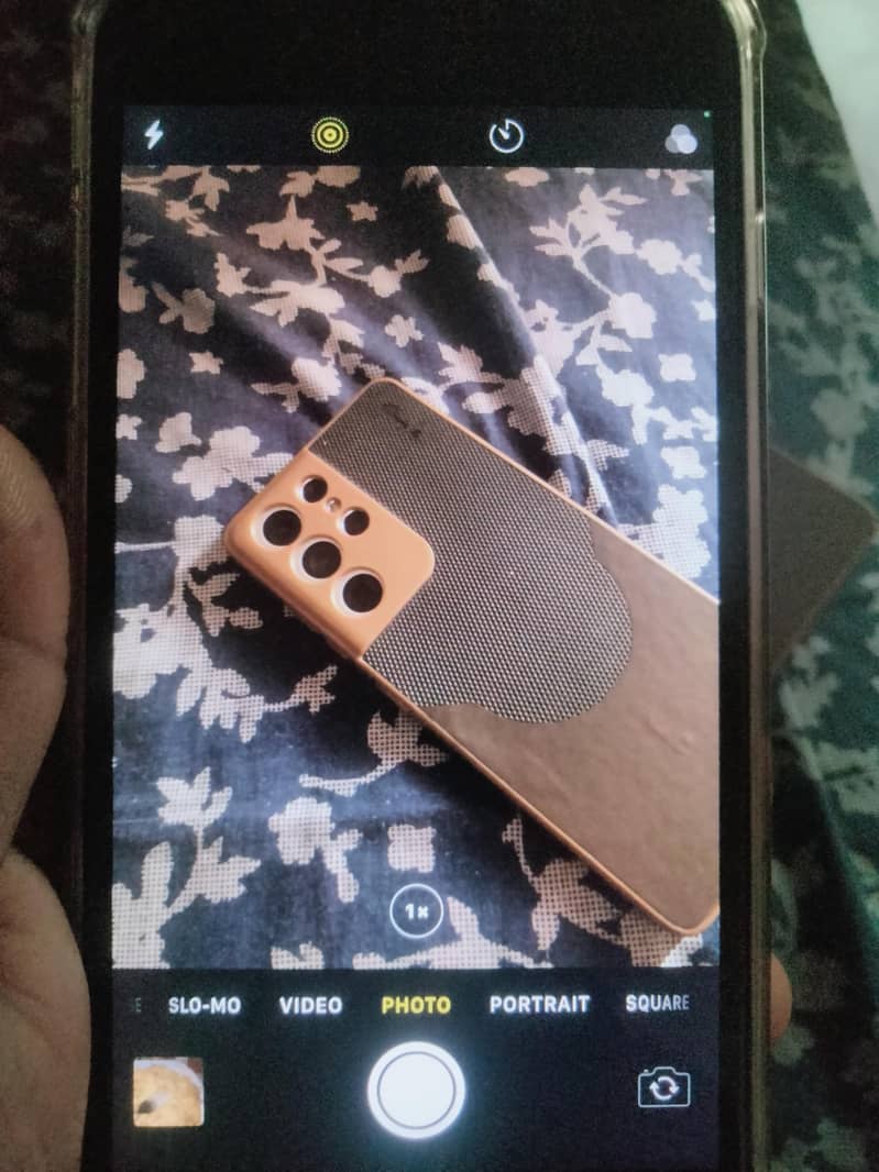 Apple iPhone 8 Plus 0