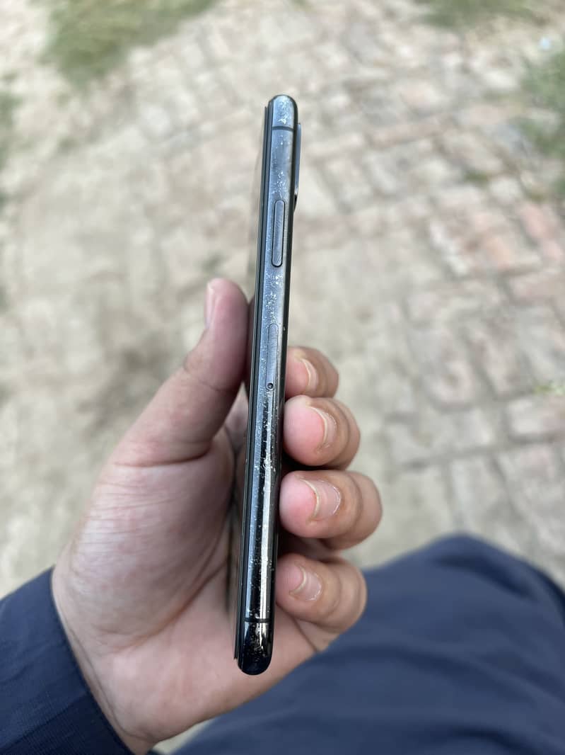 Apple iPhone X jv 1