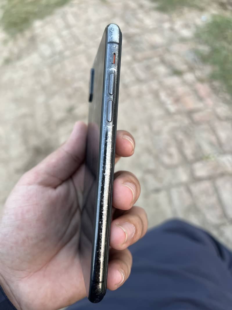 Apple iPhone X jv 3