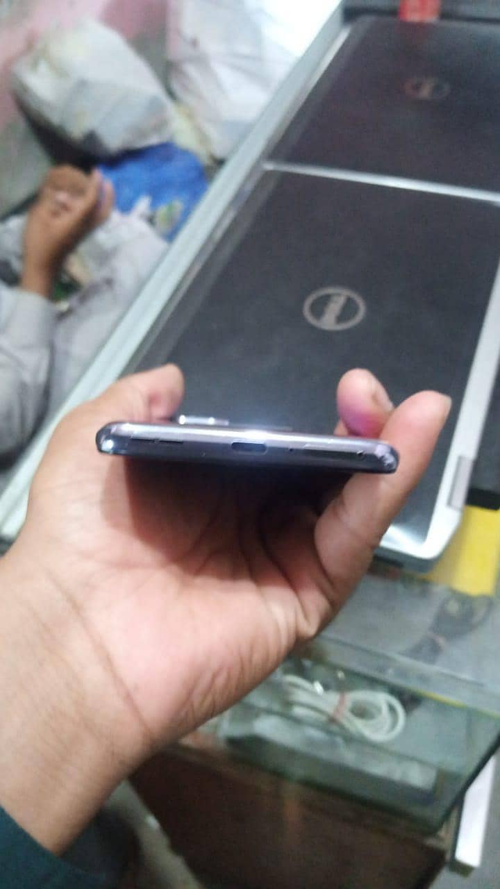 One Plus 9 5G 1