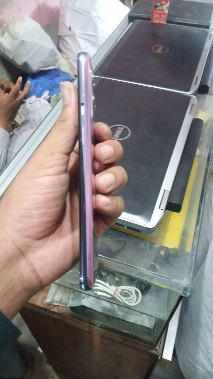 One Plus 9 5G 3
