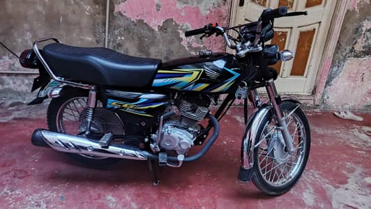125 bike for sale larkana 2026 model
