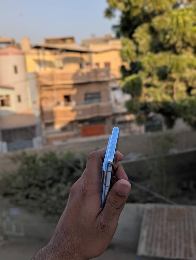Google Pixel 8 Pro 4