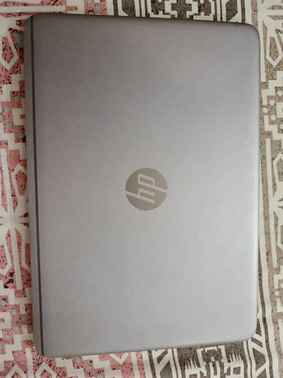HP folio 1040 core i5 6th gen 8 gb ram 256 SSD