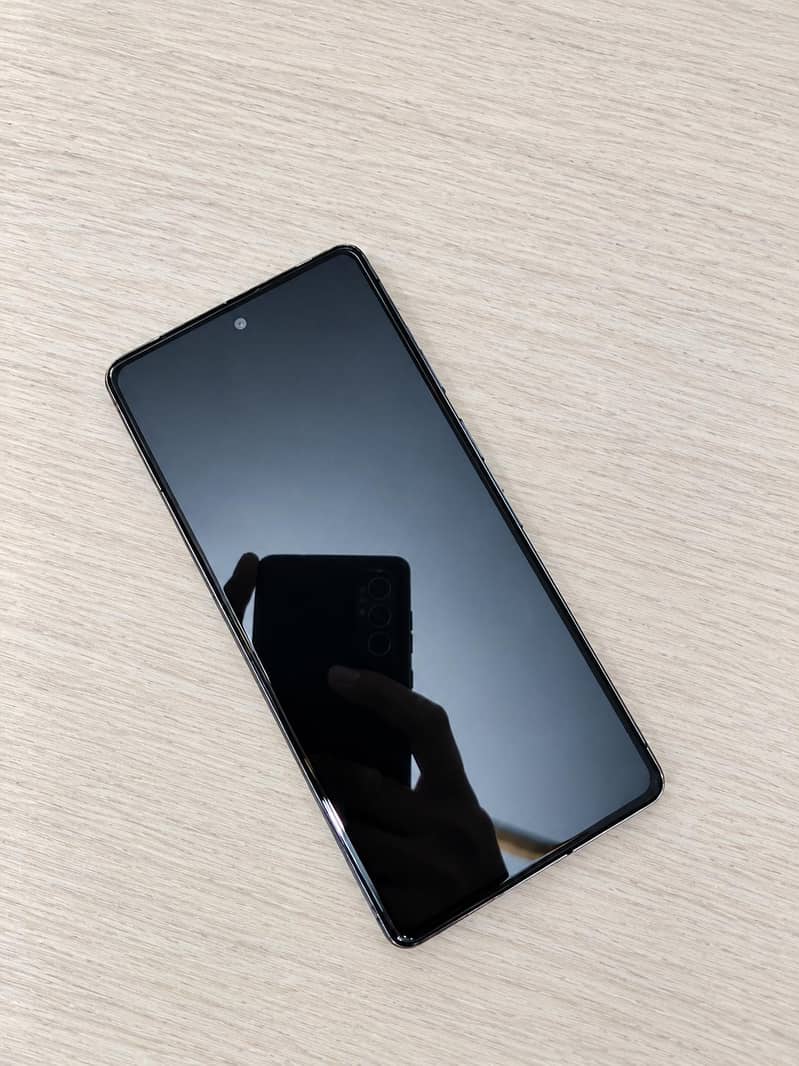 Google Pixel 7 (256GB) 1