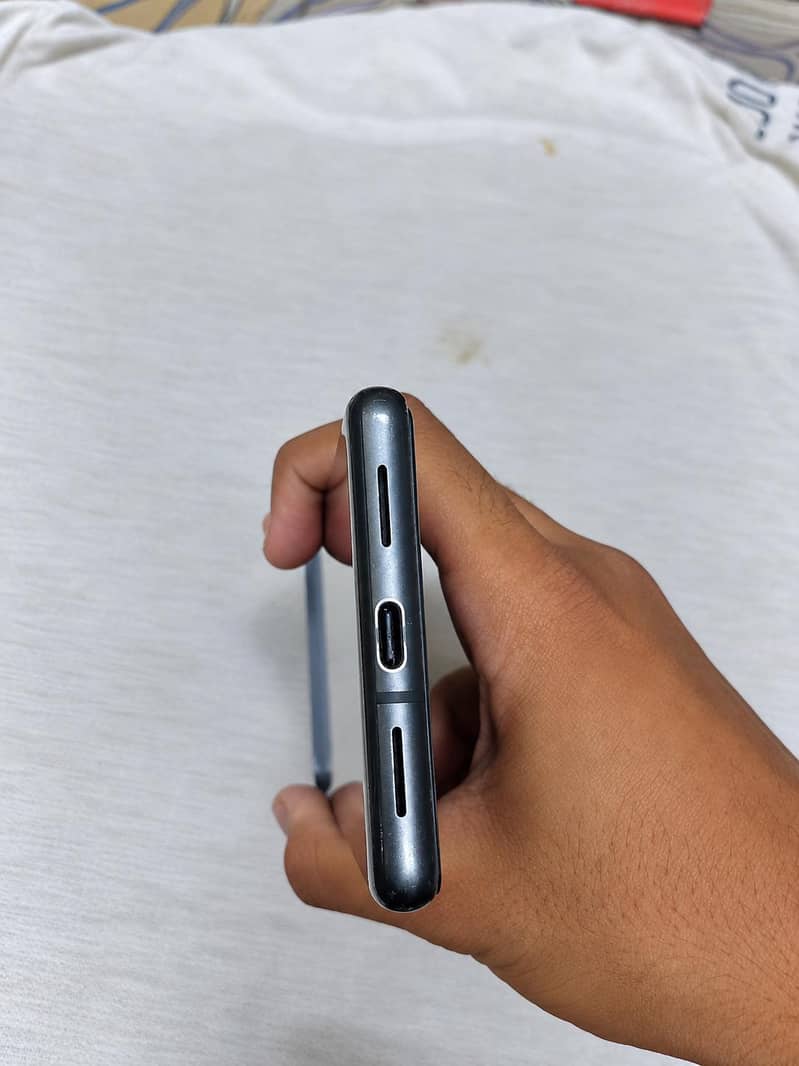 Google Pixel 7 (256GB) 5