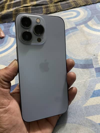Apple iPhone 13 Pro