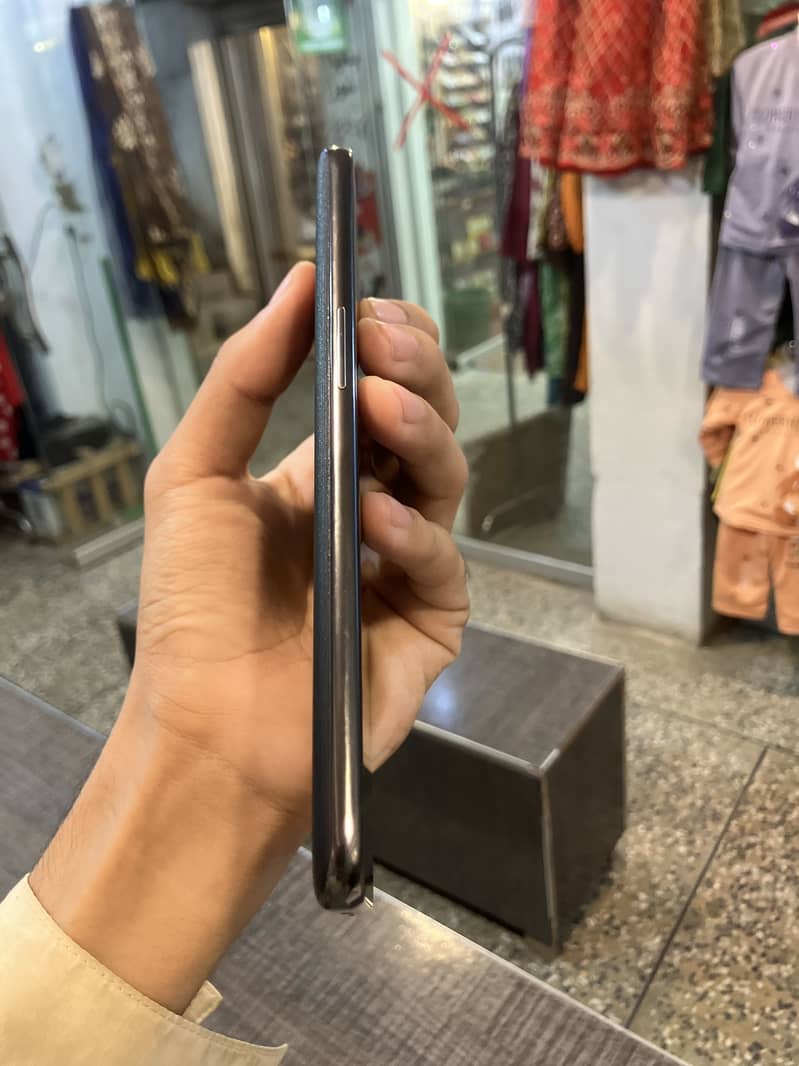 One Plus 10T 3