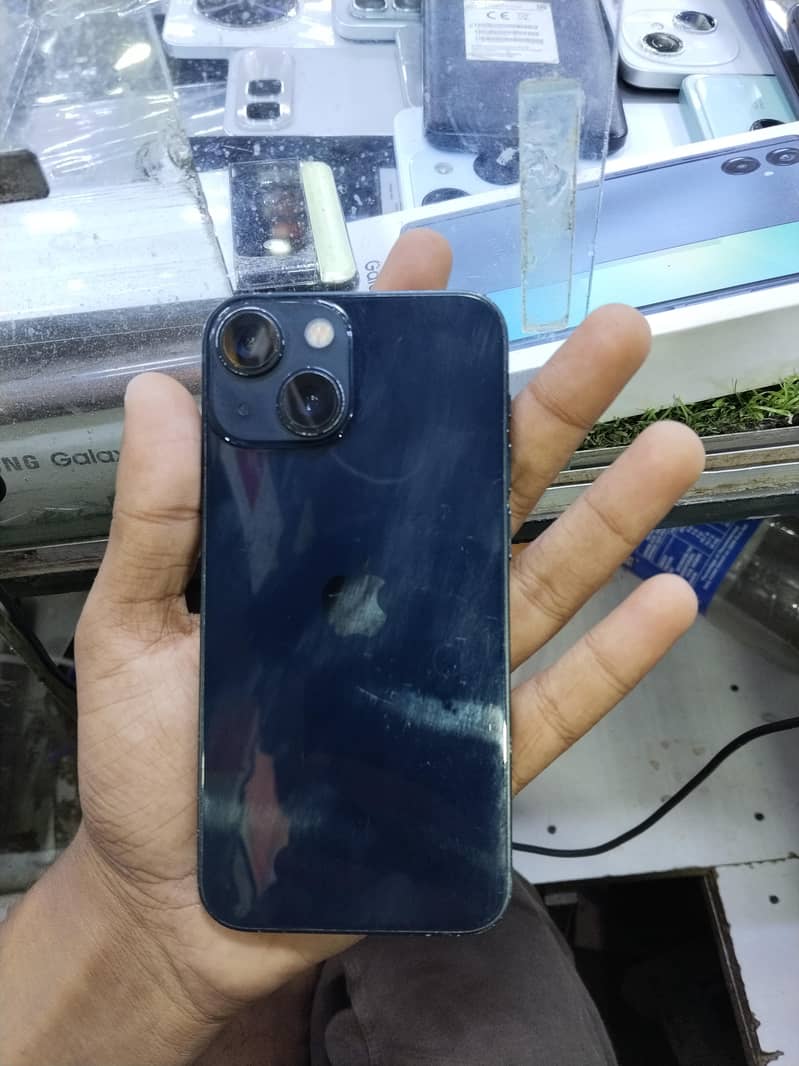 Apple iPhone 13 mini 0